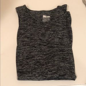 NIKE DRY-FIT tank